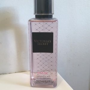 Victoria’s Secret Tease 250ml/8.4 fl oz